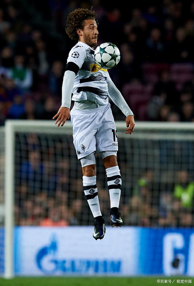 半岛体育入口-沃尔夫斯堡客场惊险获胜，球队士气高昂的简单介绍